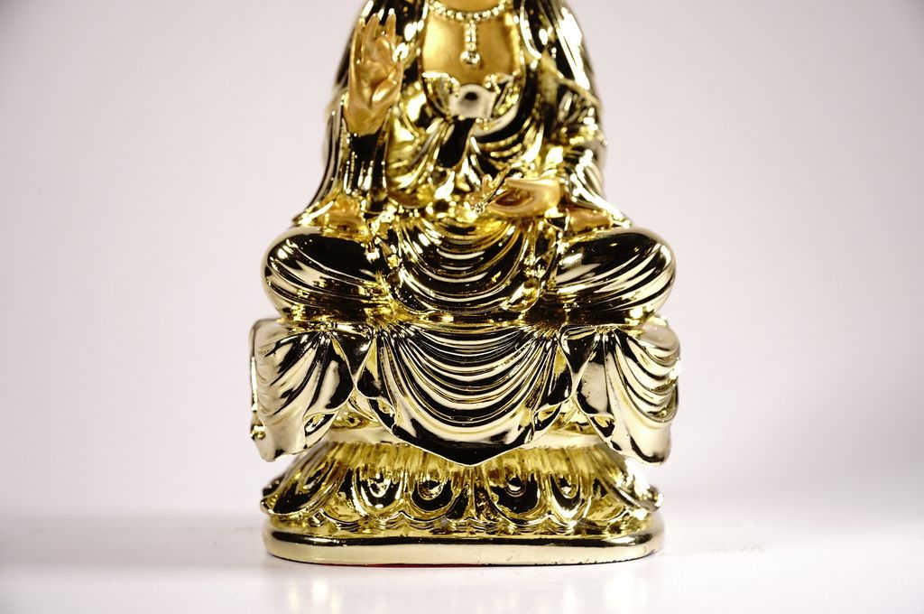 Tượng phật Bồ Tát Quan Âm ngồi đài sen nguyên khối mạ vàng - Cao 19cm