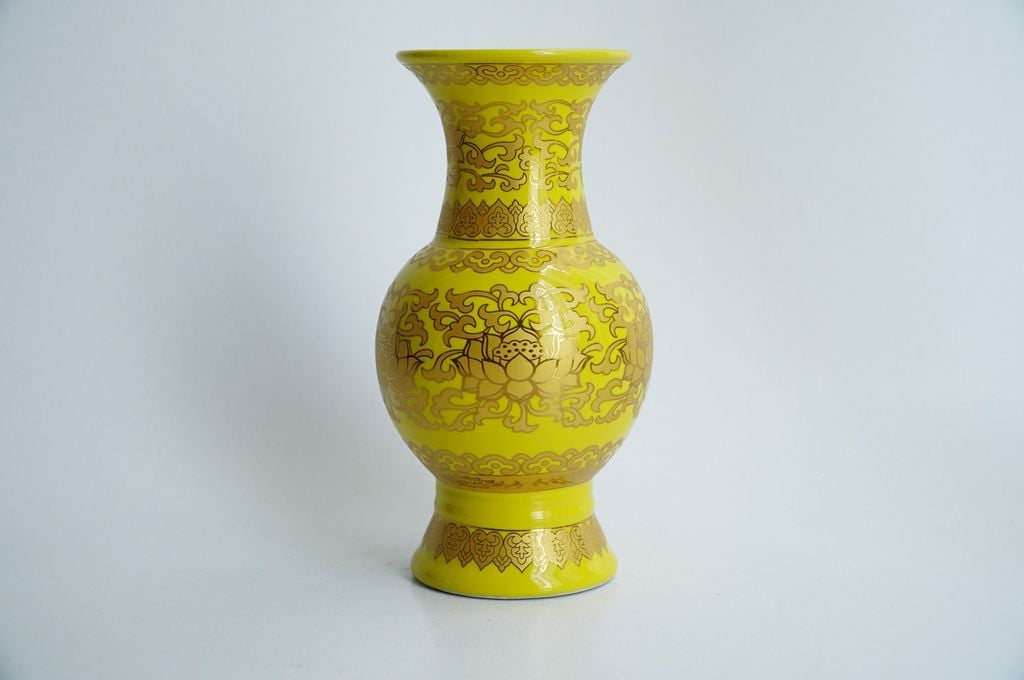 Bình hoa thờ cúng gốm sứ, bình hoa đặt bàn thờ cúng vàng cung đình - Cao 18cm