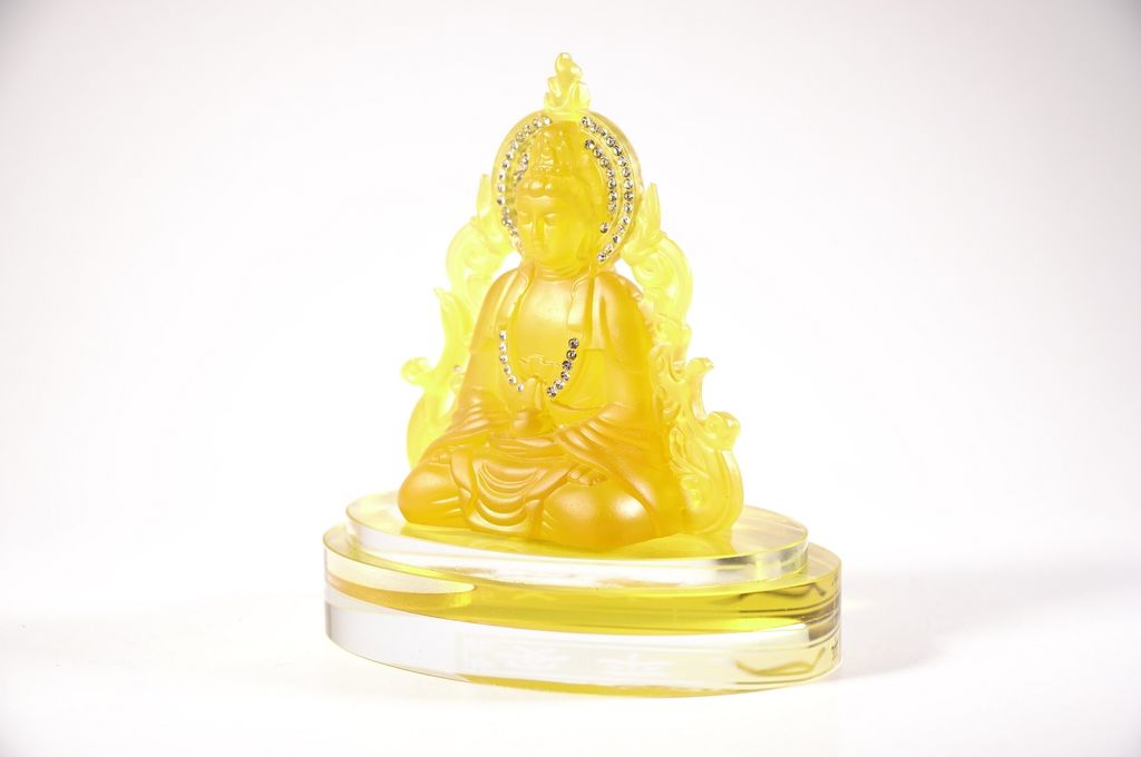 Tượng phật Quan Âm Bồ Tát lưu ly 2 mặt đế kính đặt xe ô tô - Cao 13cm