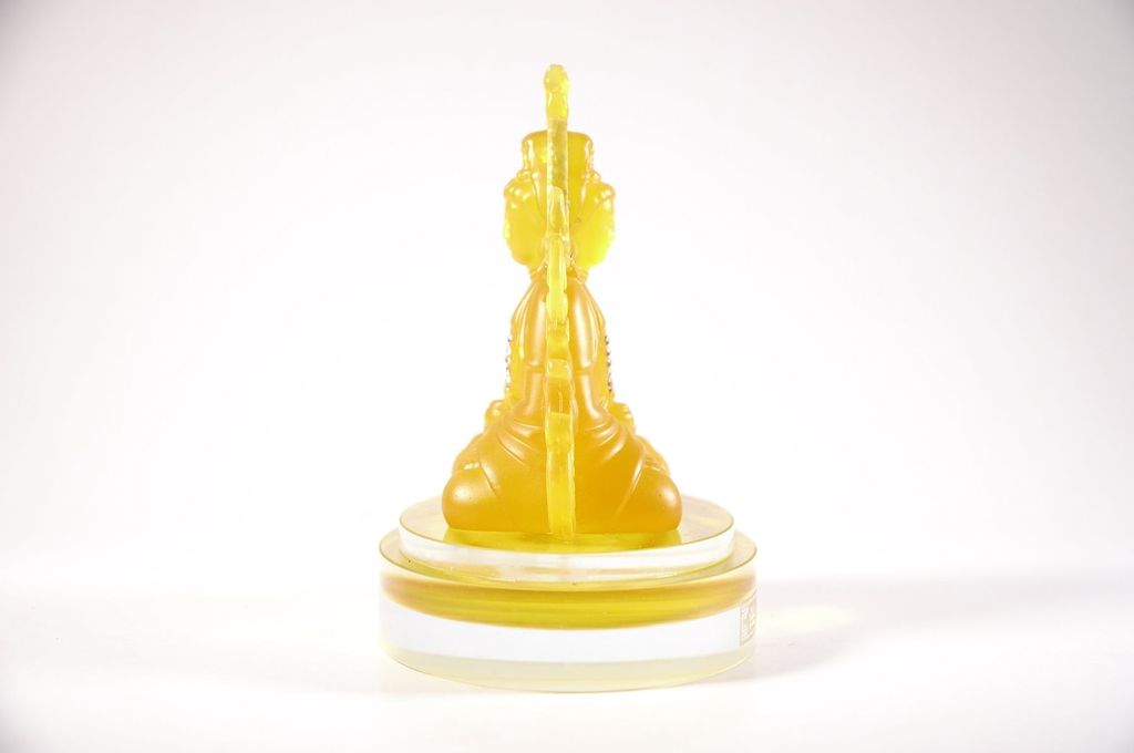 Tượng phật Quan Âm Bồ Tát lưu ly 2 mặt đế kính đặt xe ô tô - Cao 13cm