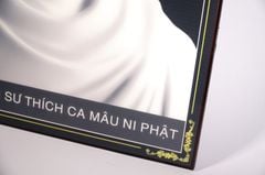 Tranh Phật Bổn Sư Thích Ca Mâu Ni chân dụng trắng đen hào quang - 2 cỡ