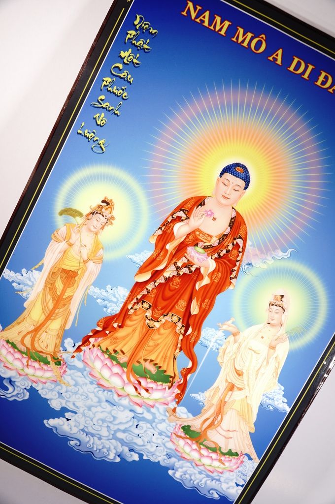 Tranh Tam Thế Phật đứng đài sen hào quang giữa mây trời - 60x40cm