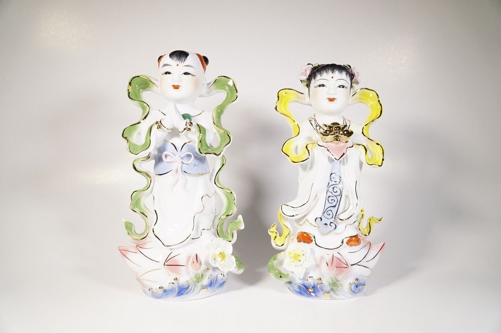 Cặp tượng Tiên Đồng Ngọc Nữ trên bàn thờ Phật gốm sứ vẽ màu sắc siêu đẹp - Cao 26cm