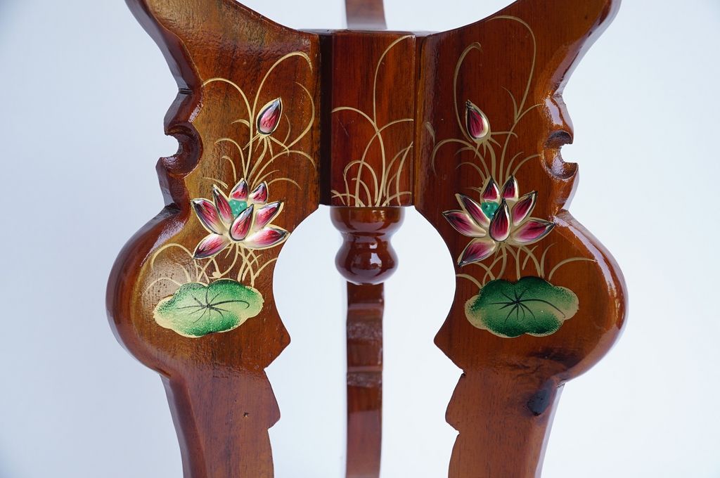 Chò gỗ ba chân thờ cúng sen nổi cao cấp kê chậu, kê đĩa, kê tượng đều đẹp - Nhiều cỡ