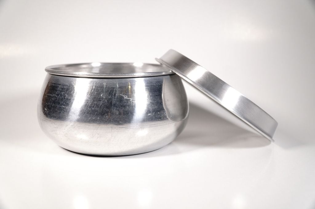 Bát nhôm khất thực, bát nhôm Phật giáo khất thực, cúng dường, hành trì - Bình bát khất thực