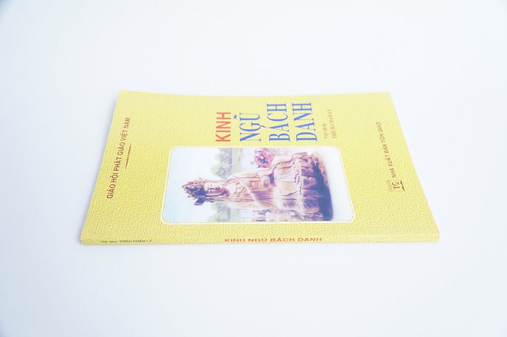 Kinh Phật - Kinh Ngũ Bách Danh bìa giấy vàng - Thích Chân Lý - Chữ to rõ 90 trang