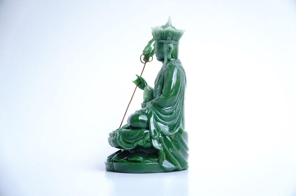 Tượng Phật Địa Tạng Vương Bồ Tát ngồi cẩm thạch xanh - Cao 17cm