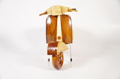 Quà tặng lưu niệm Xe gỗ mô hình xe Vespa cổ cao cấp - Dài 26cm Cao 16cm