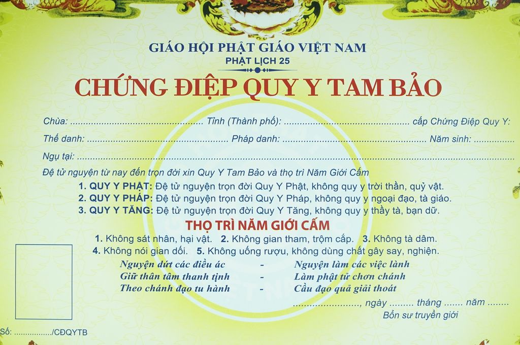 Giấy chứng nhận Quy Y Tam Bảo theo đạo Phật - Vàng 30x25cm