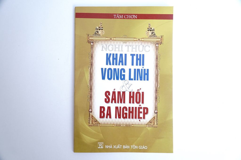 Sách Phật giáo - Nghi thức Khai thị vong linh sám hối ba nghiệp - Tâm Chơn - Bìa giấy vàng