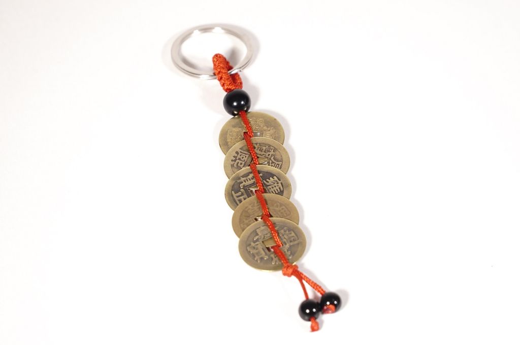 Xâu 5 đồng xu Ngũ Hành phong thủy bỏ ví, vòng tay đồng xu may mắn - Hàng VIP