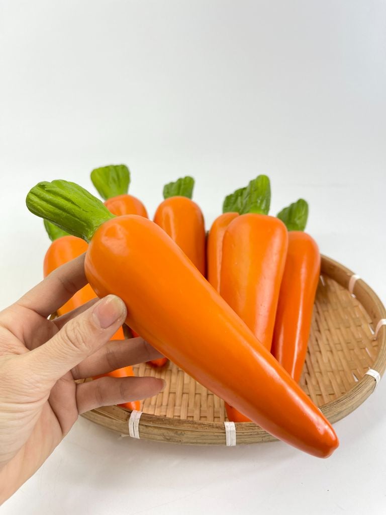 Củ cà rốt giả trưng bày xe sinh tố, Mô hình trái cây giả củ Cà rốt giống thật bền đẹp - Loại xịn