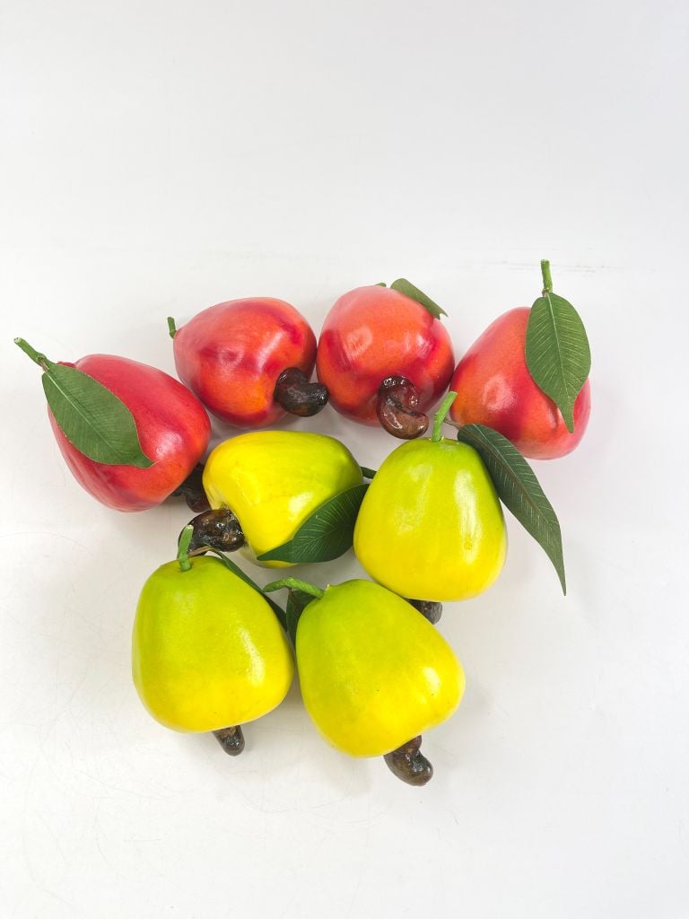 Trái điều giả giống như thật, mô hình trái cây giả trang trí cao cấp - Quả điều đỏ