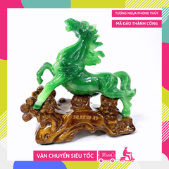 Tượng ngựa xanh phong thủy mã đáo thành công đế kính - Cao 21cm