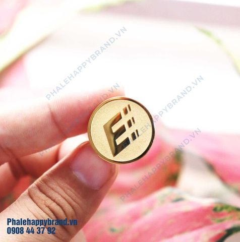 HUY HIỆU ĐÚC HH04 
