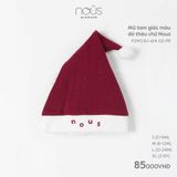 Mũ tam giác màu đỏ thêu chữ Nous Noel