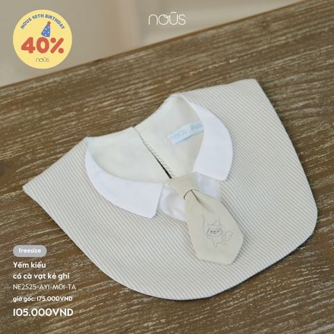 Yếm kiểu có cà vạt kẻ ghi Nous Party