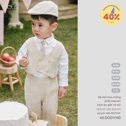 Bộ dài màu trắng phối màu be kèm áo gile và mũ Nous Party