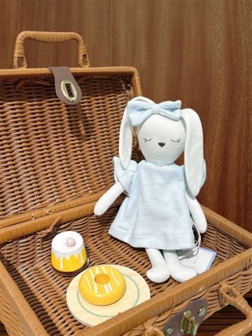 Thỏ bông trắng mặc váy xanh (đính nơ) Nous