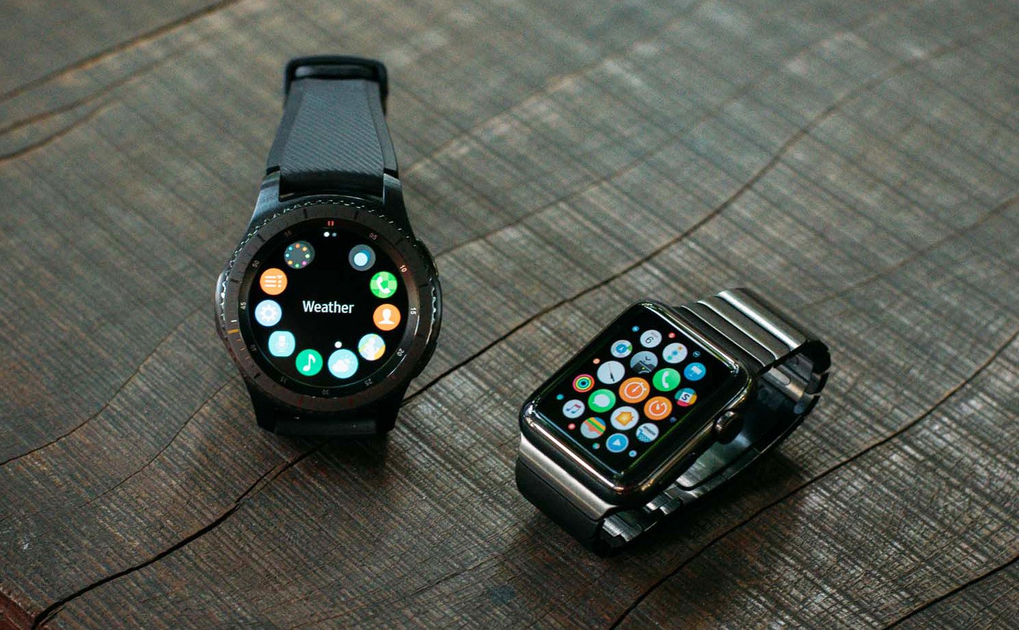 Nên chọn đồng hồ Apple Watch 3 hay đồng hồ Apple Watch cũ 1