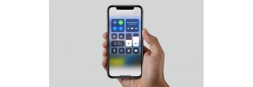 Tìm hiểu iPhone 9 màn hình LCD và iPhone 9 sạc không dây