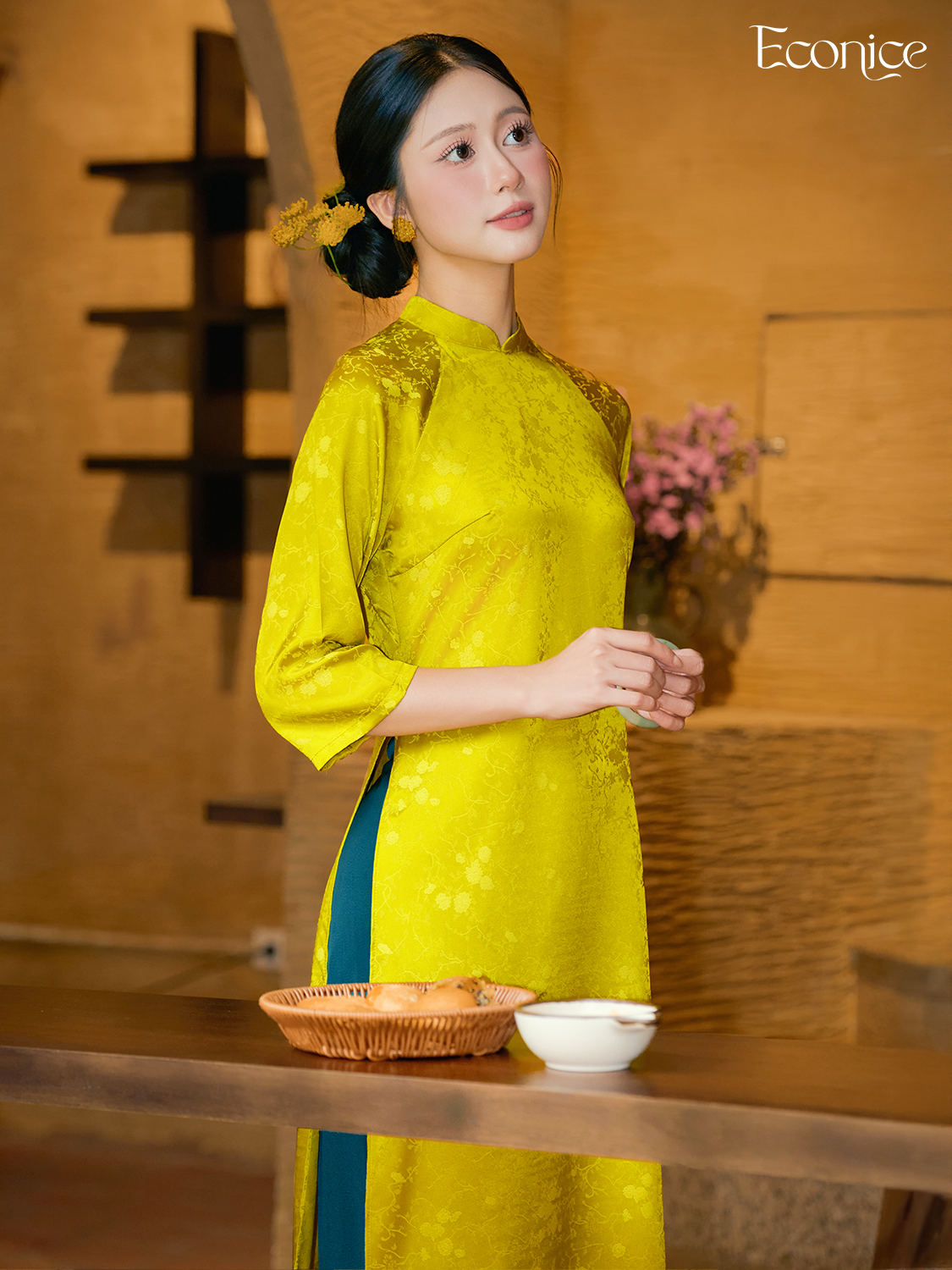 Set áo dài cách tân nữ Econice Thuý Quỳnh