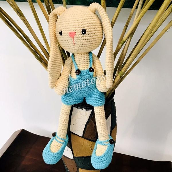  THỎ CON TINH NGHỊCH - 35CM - Thú bông bằng len handmade, Thú len nhồi bông Amigurumi, Búp bê len handmade cao cấp NemoToys 