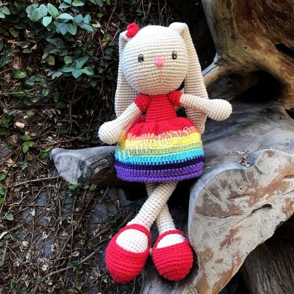  THỎ CẦU VỒNG - 35CM -Thú bông bằng len handmade, Thú len nhồi bông Amigurumi, Búp bê len handmade cao cấp NemoToys 