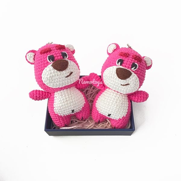  Gấu Dâu Lotso- Móc khóa bằng len 