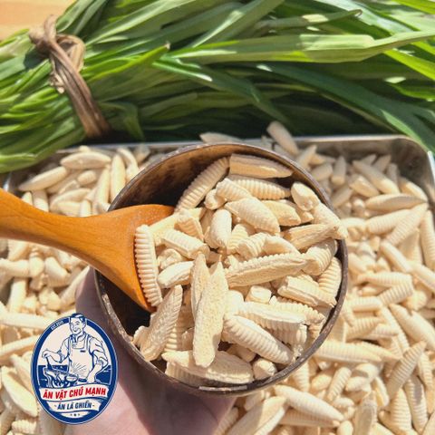 Bánh Con Sâu Tuổi Thơ