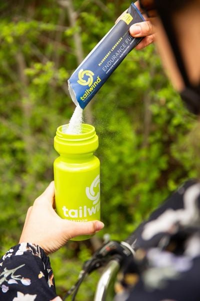  Bình nước thể thao Tailwind Nutrition Specialized 710ml - 2024 