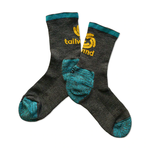  Vớ thể thao cổ lửng Tailwind Nutrition 