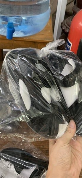 Sandal bé trai 2 quai dán Dream Pairs - Đen