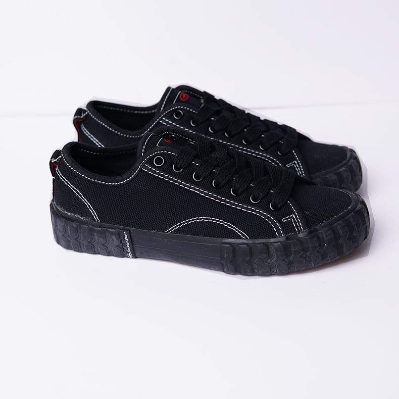 Giày Hawkins đế bằng nam nữ xuất dư - Full đen 99836