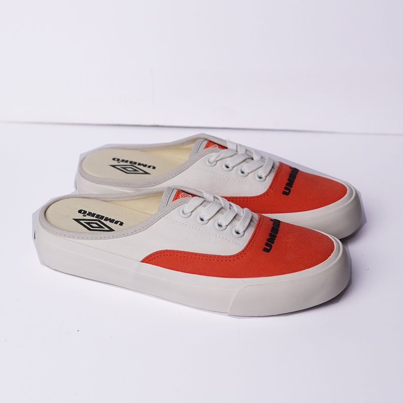 Giày sục Umbro xuất dư - Đỏ cam 141239