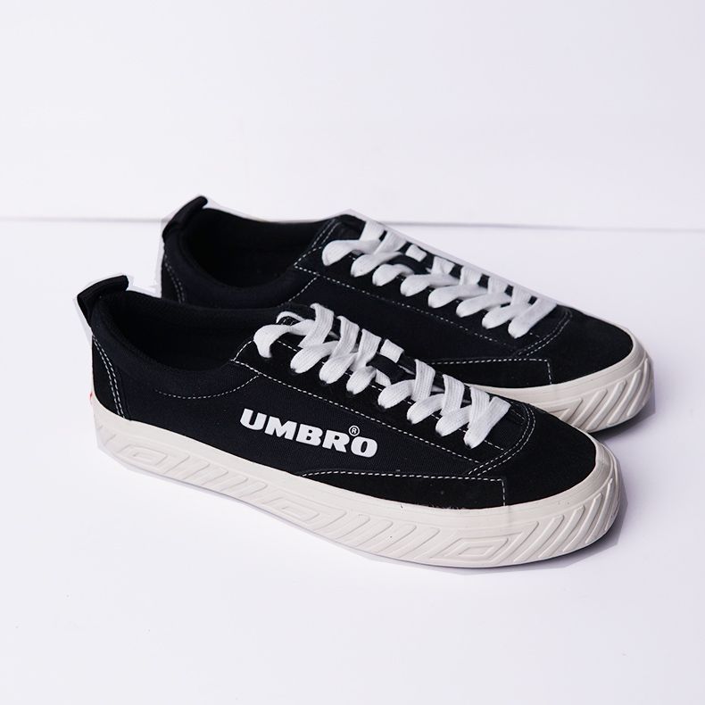 Giày Sneaker đế bằng Umbro - Đen 3411336