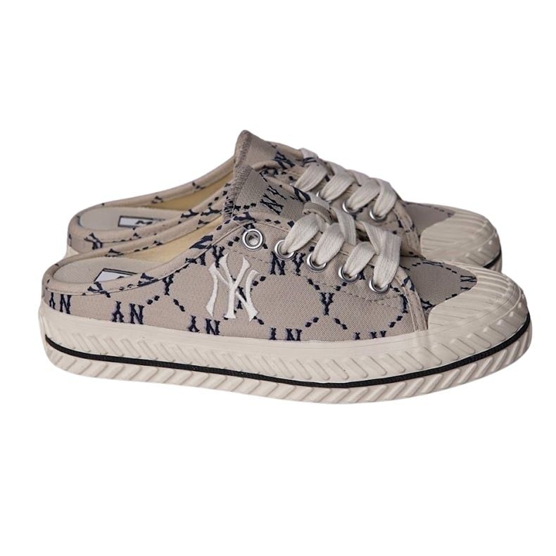 Giày sục NY xuất dư - Nâu nhạt 584566