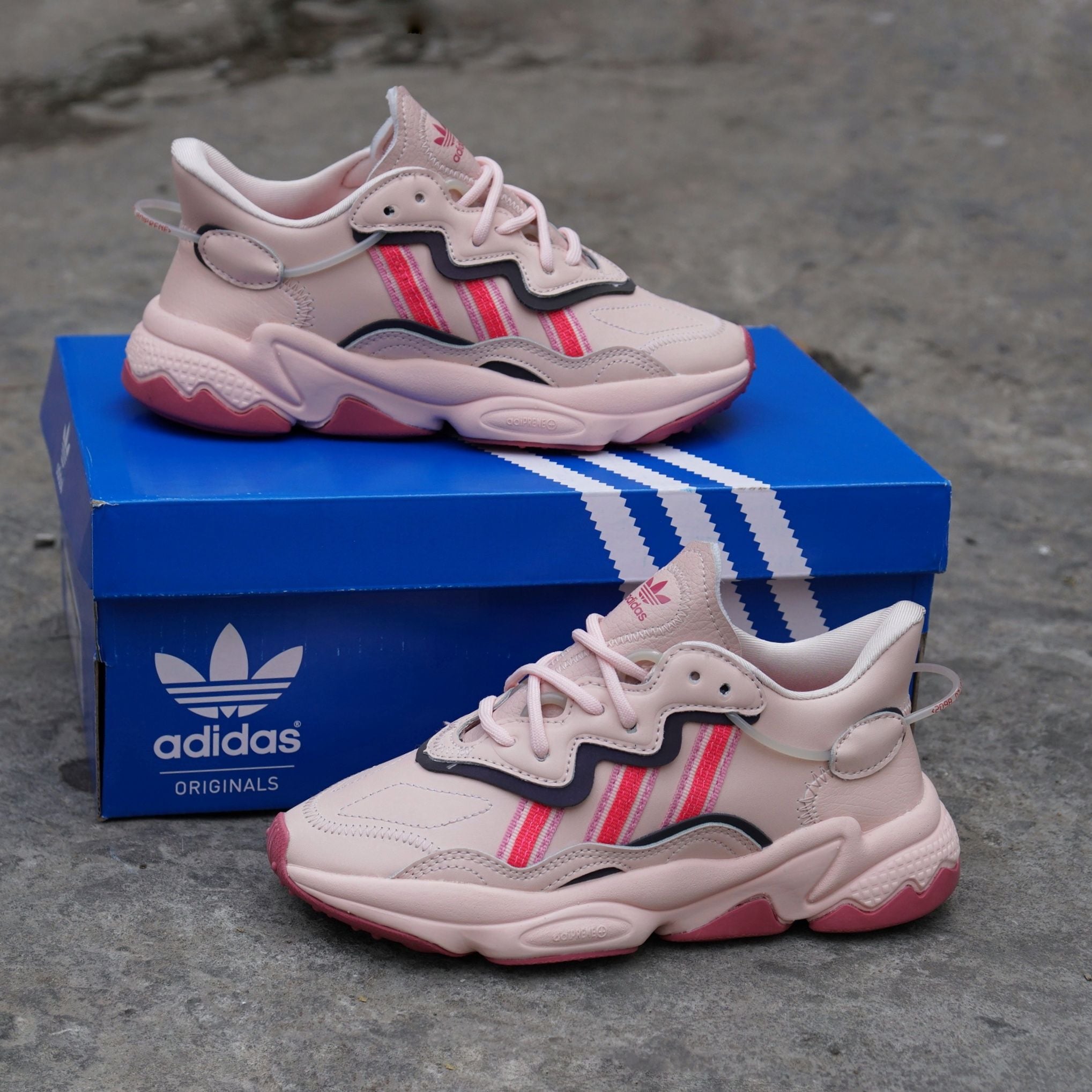 adidas oz