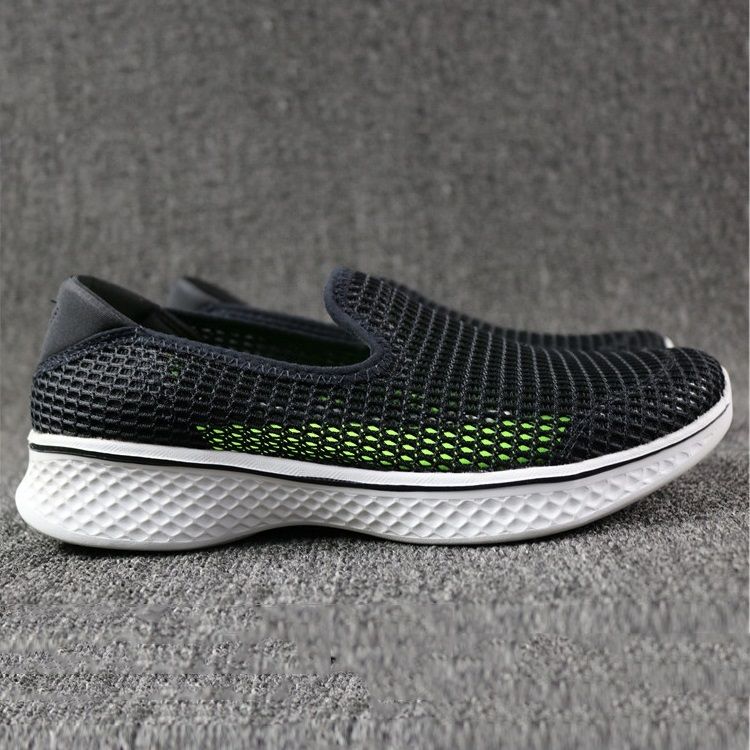 Giày lười vải lỗ thoáng Gowalk