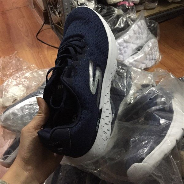 Skechers Gorun xanh