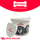Thùng đựng thức ăn Royal Canin 2kg - Size 22x23cm - Hình chó Petmall