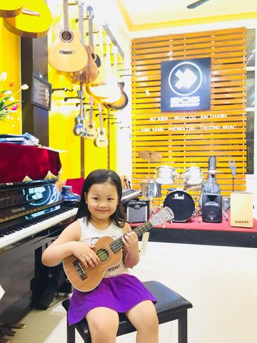 Đàn ukulele size 24