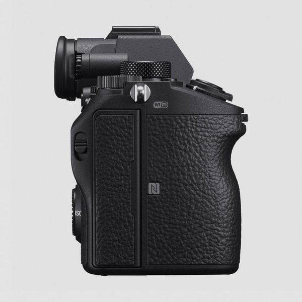 Máy ảnh Sony Alpha ILCE-7M3/ A7M3 Body A7 Mark III