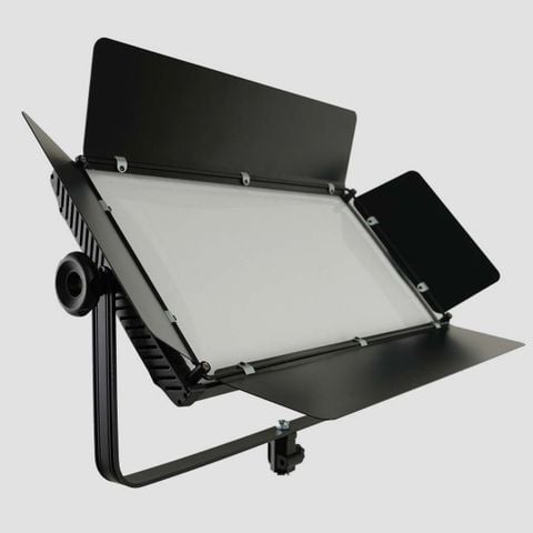 den-led-chuyen-nghiep-proton-fd1500b-chinh-hang