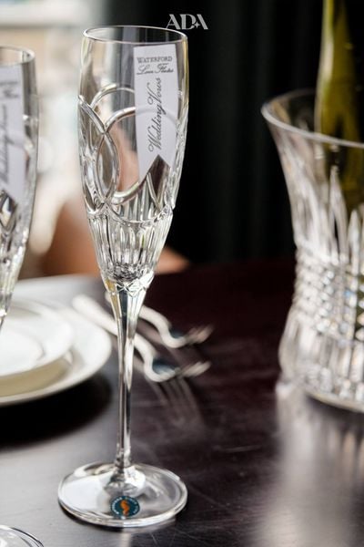  Ly champagne pha lê Wedding Vows Waterford 