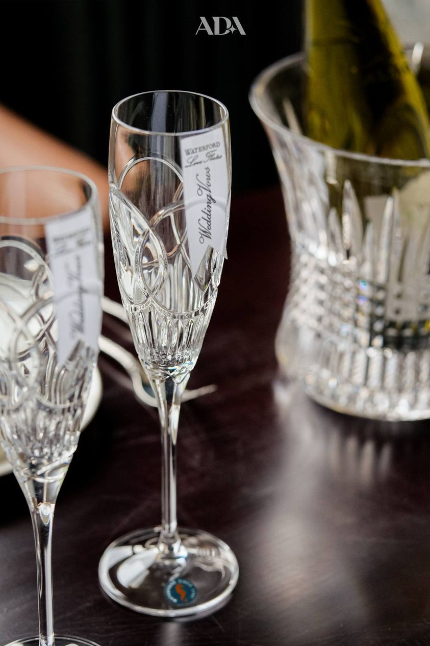  Ly champagne pha lê Wedding Vows Waterford 