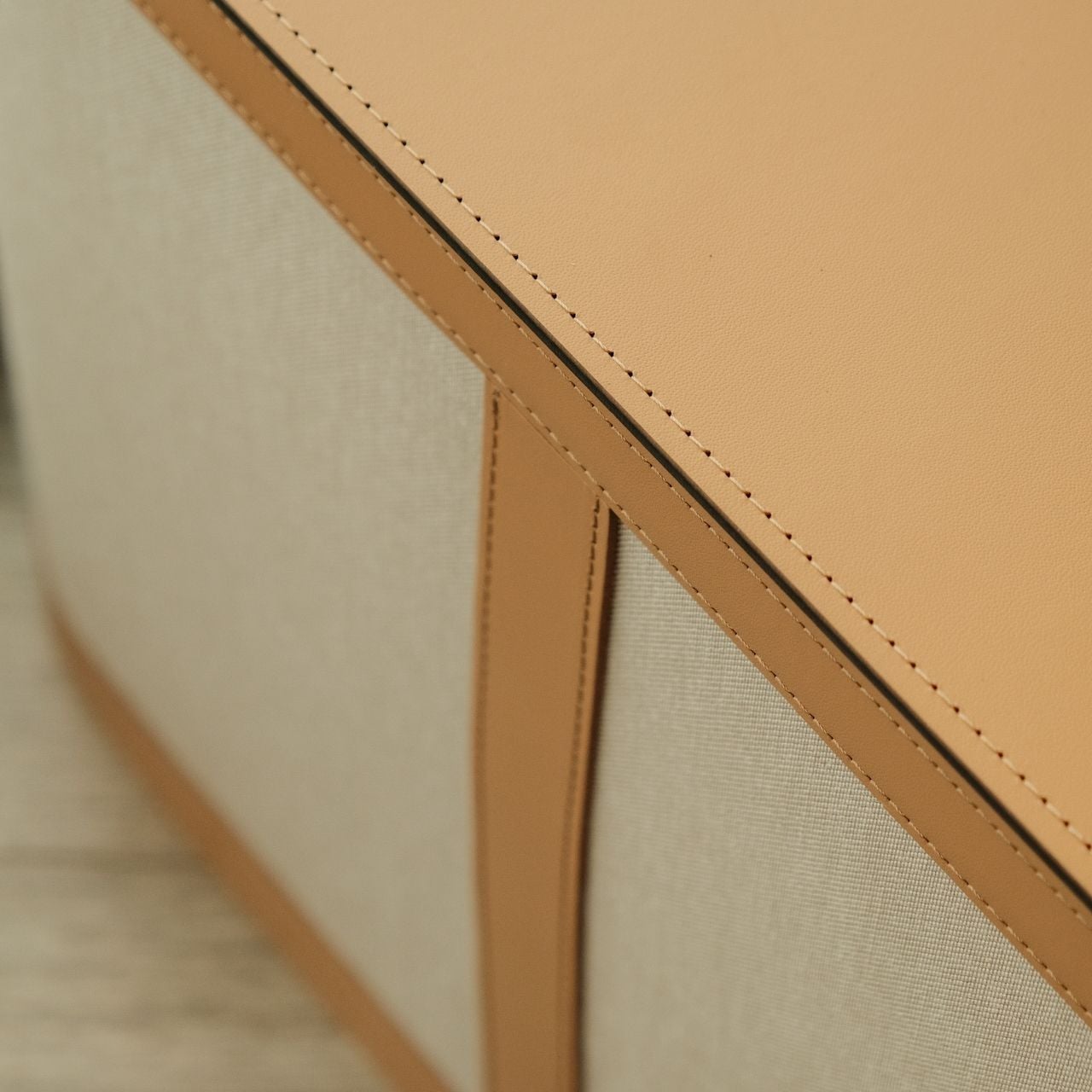  Thùng chữ nhật Penelope Pinetii 