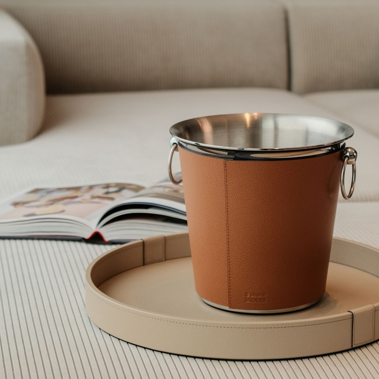  Xô đá Camel Pinetti 