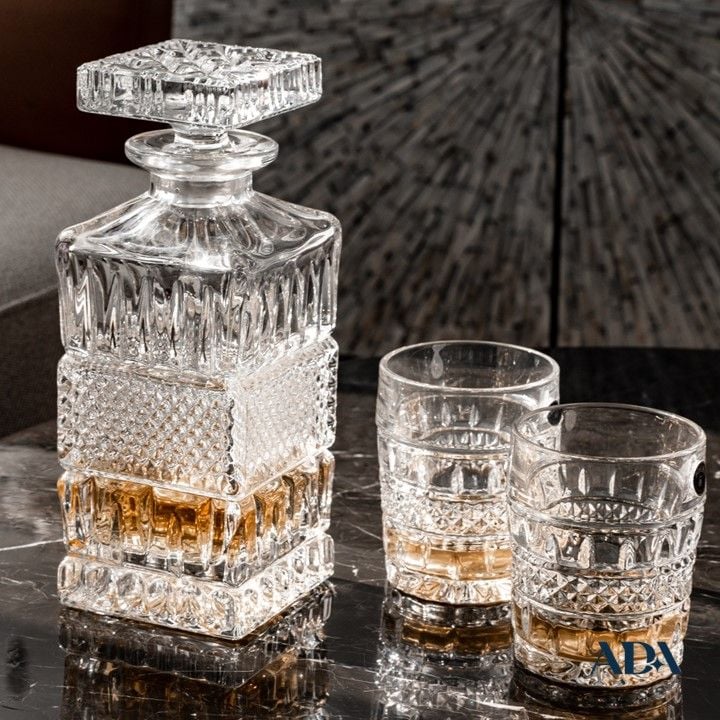  Bộ bình rượu whisky Brittany 