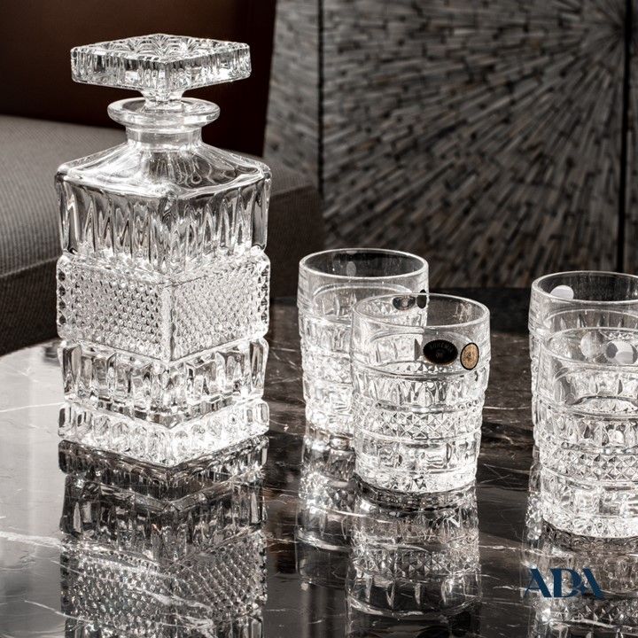  Bộ bình rượu whisky Brittany 